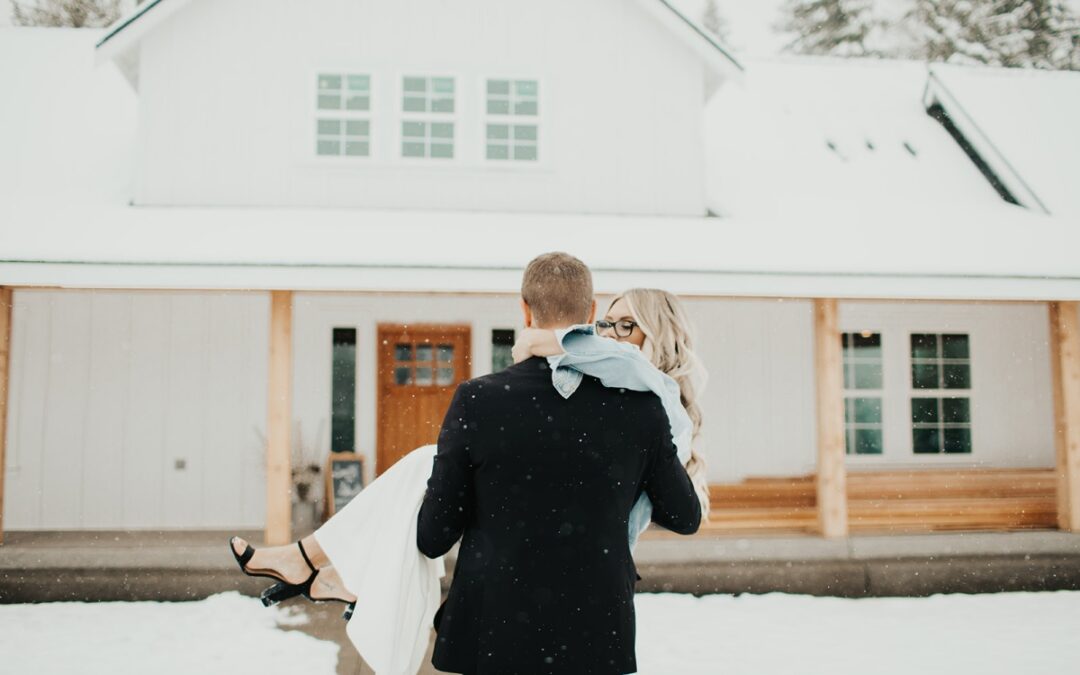 The Big List of Winter Wedding Ideas for a Barn Venue